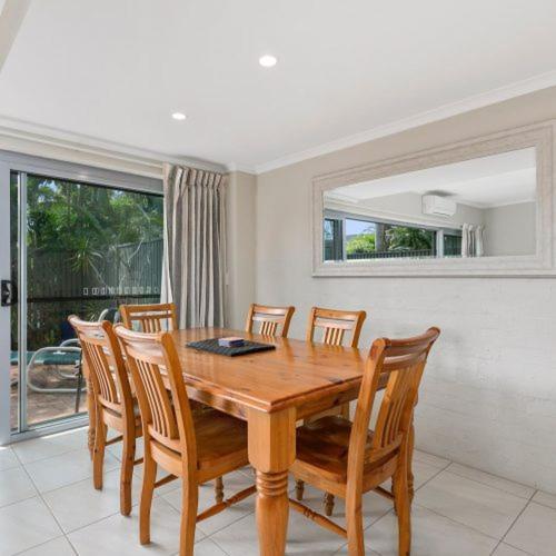 Le Court Villas Noosa Heads Exteriér fotografie